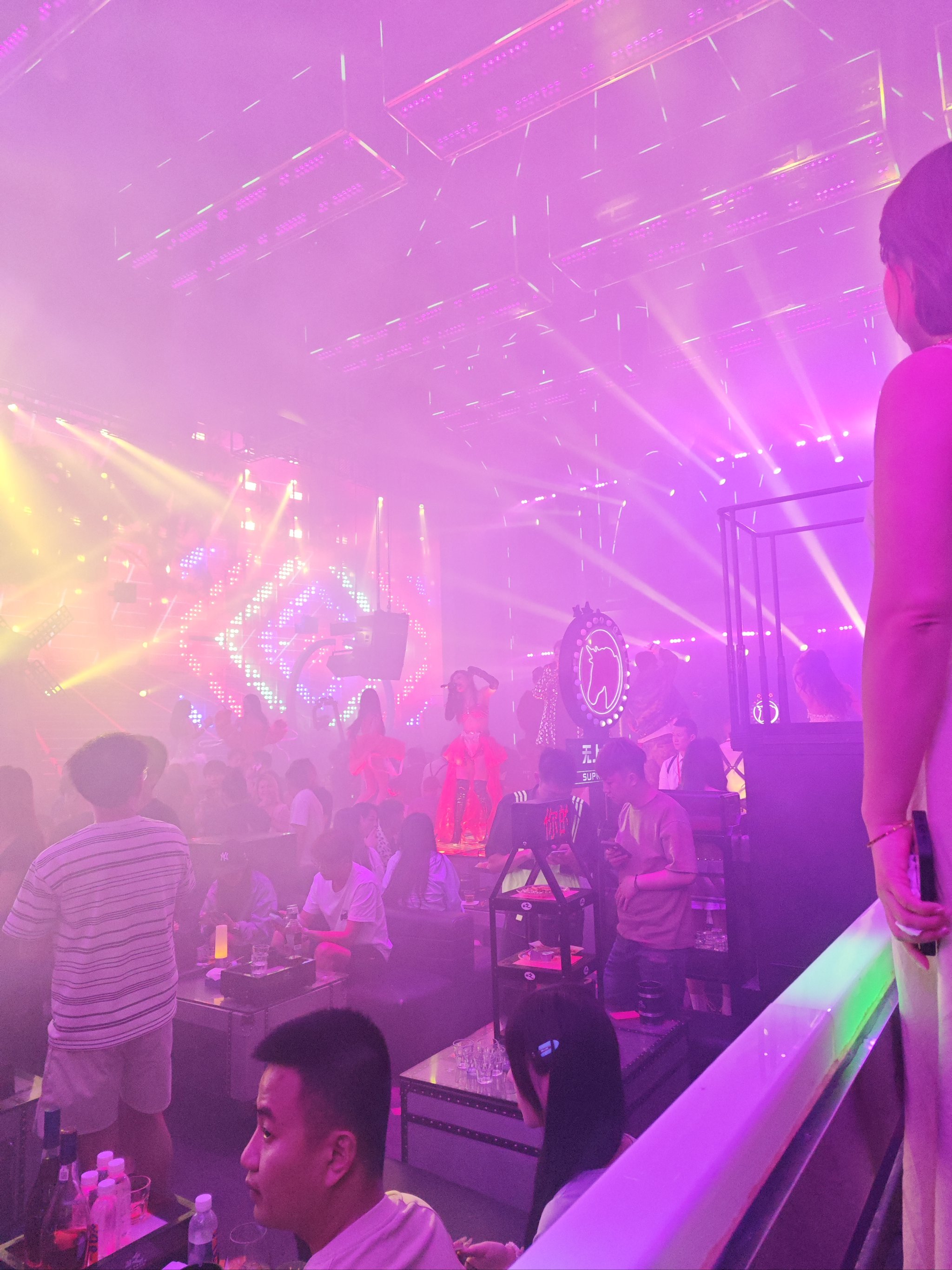 上海商务ktv怎么玩尽享商务娱乐体验-黄浦区ktv预订